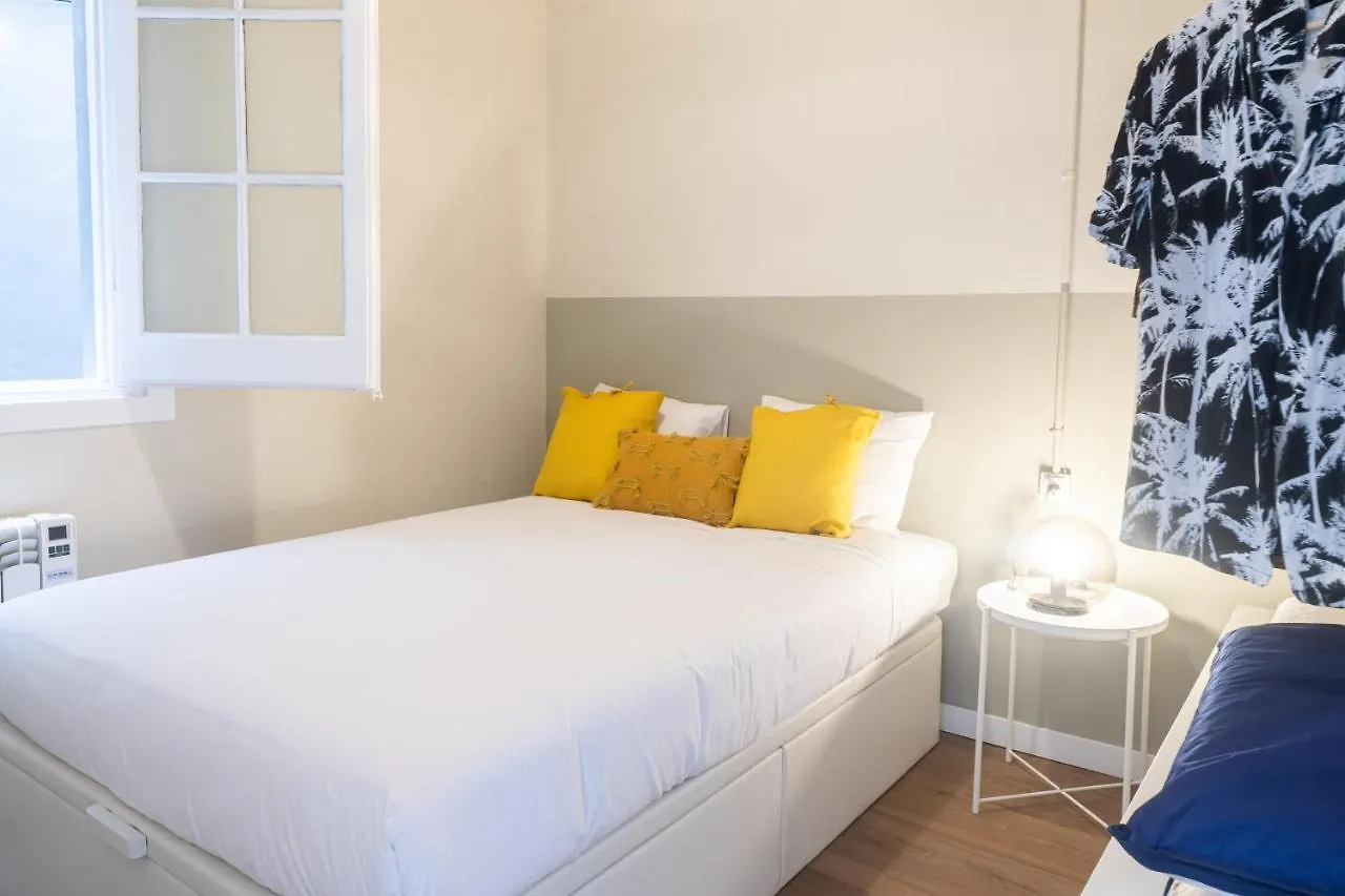 Aticco Living Gracia - Apartments Rooftop Barcelona 0*,  Španělsko