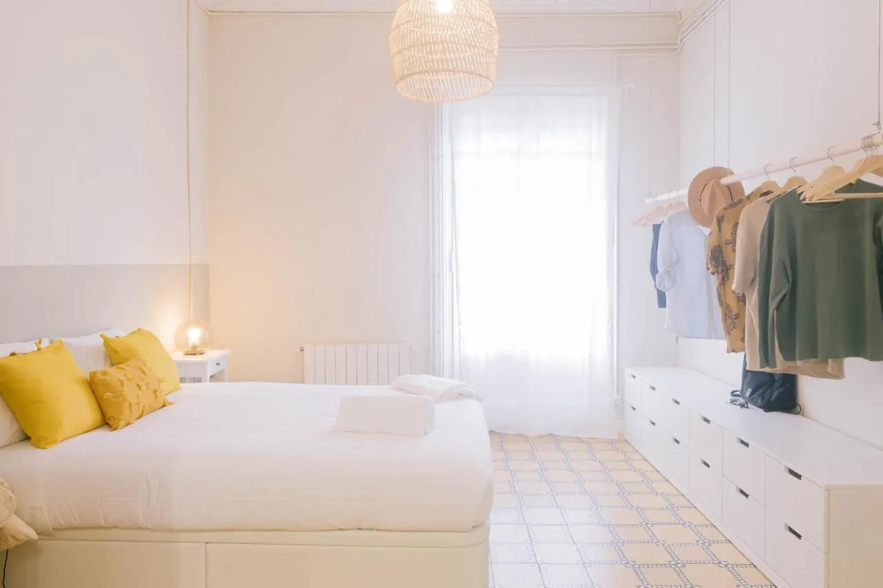 Aticco Living Gracia - Apartments Rooftop Barcelona
