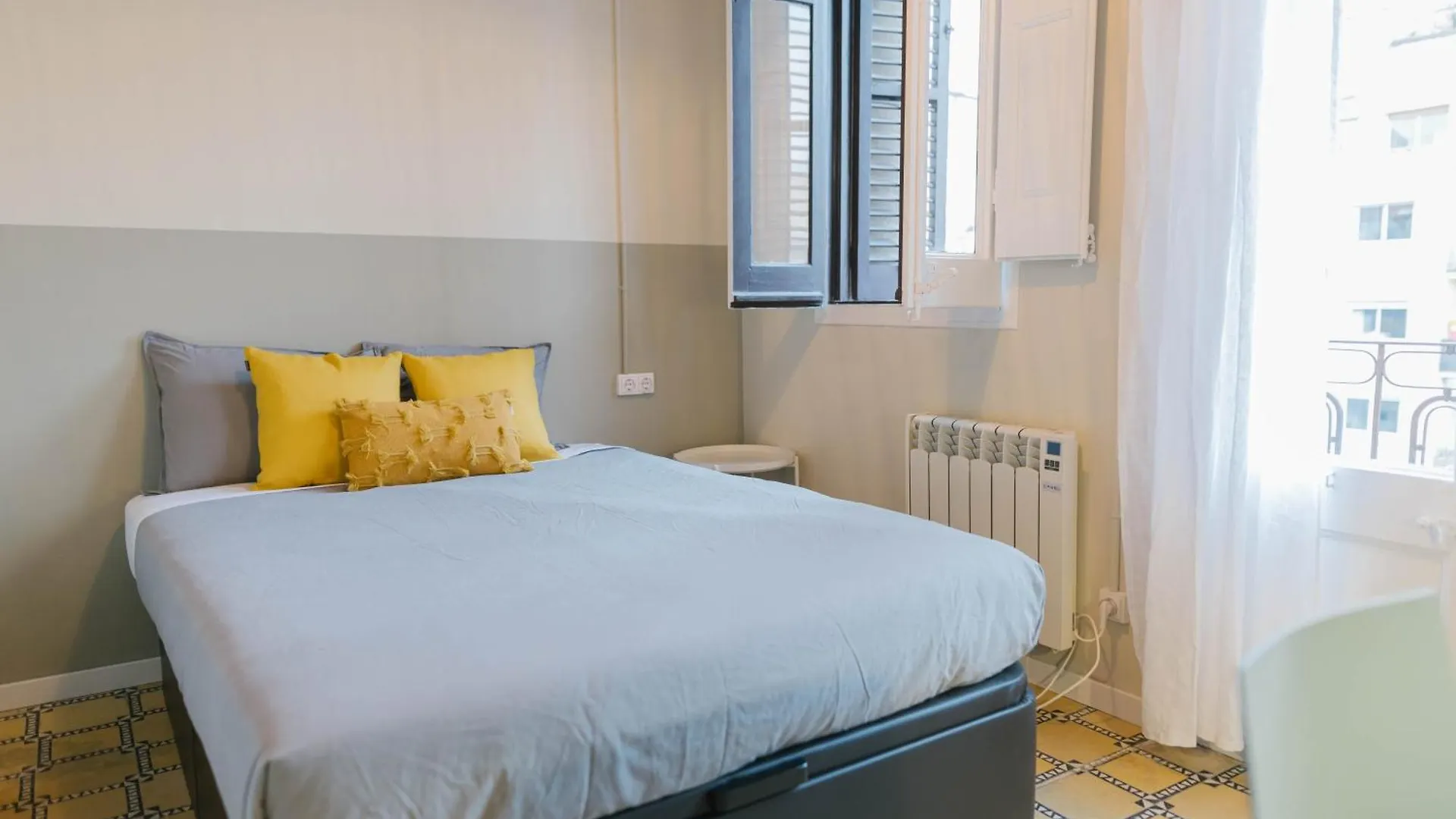 Aticco Living Gracia - Apartments Rooftop Barcelona